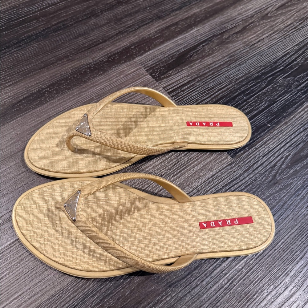 Prada Tan Woven-Texture Logo Triangle Flip Flops with dust bag - Picture 4 of 5